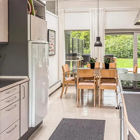 Feriehus Koselig Hjem I Gilleleje Med Badstue